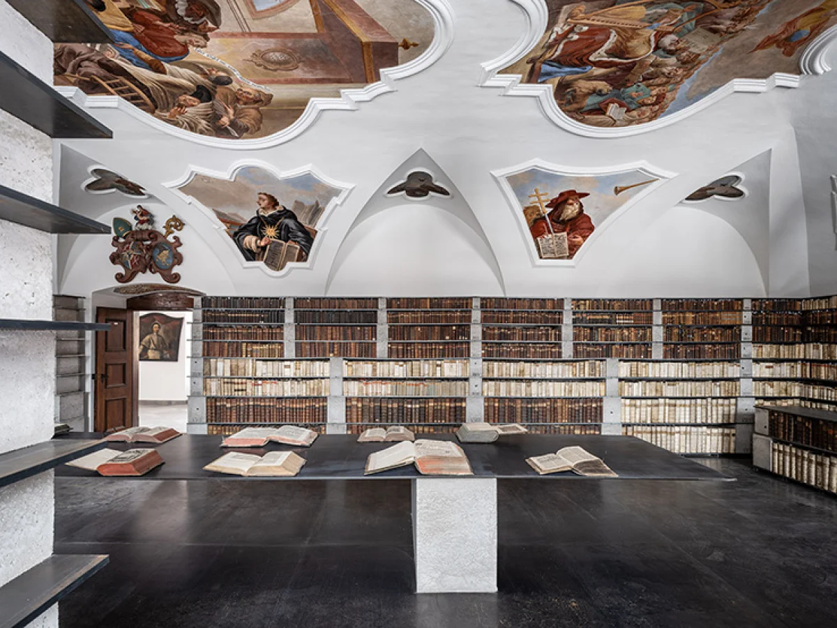 Knihovna v klášteře Želiv