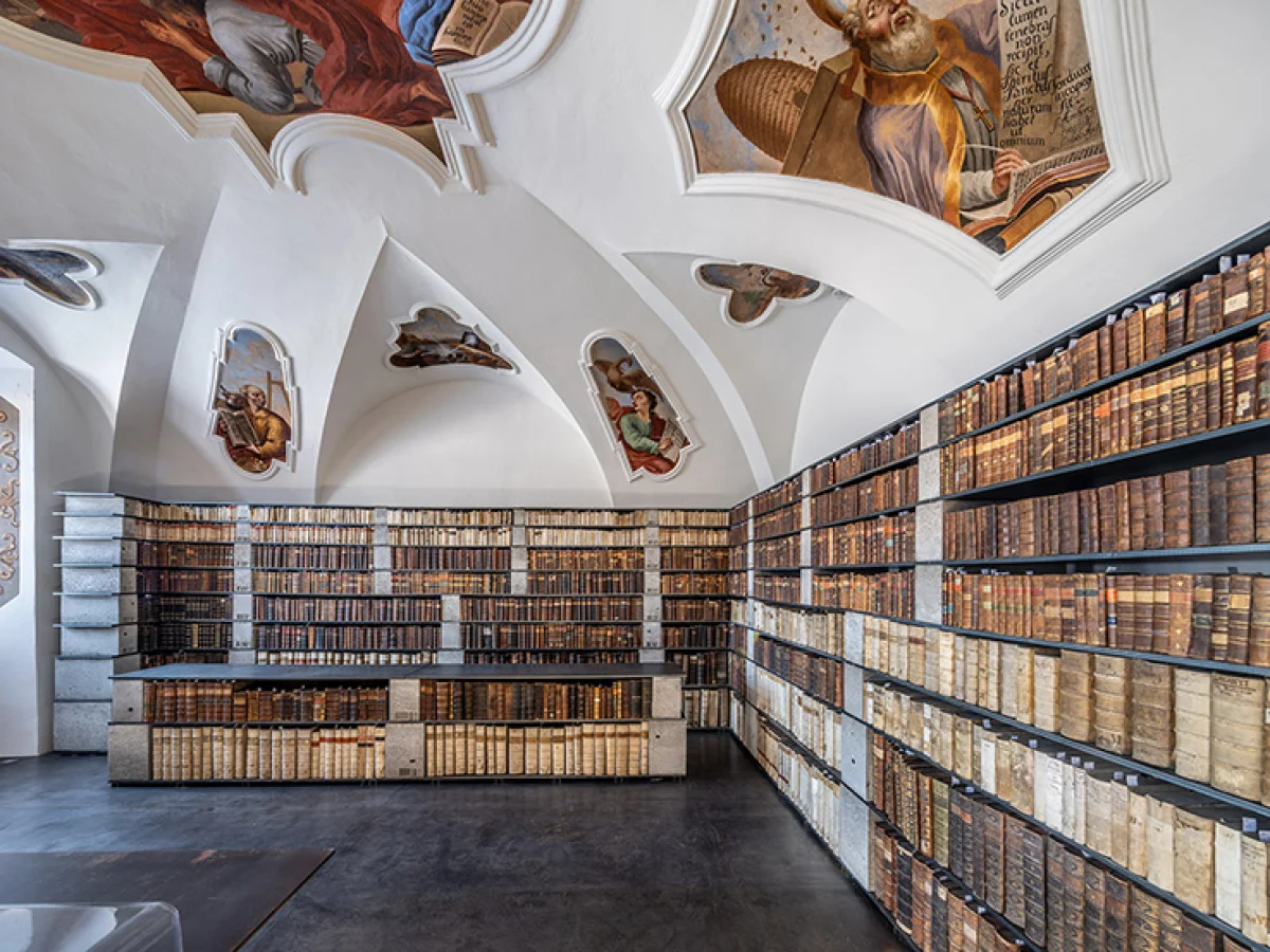 Knihovna v klášteře Želiv